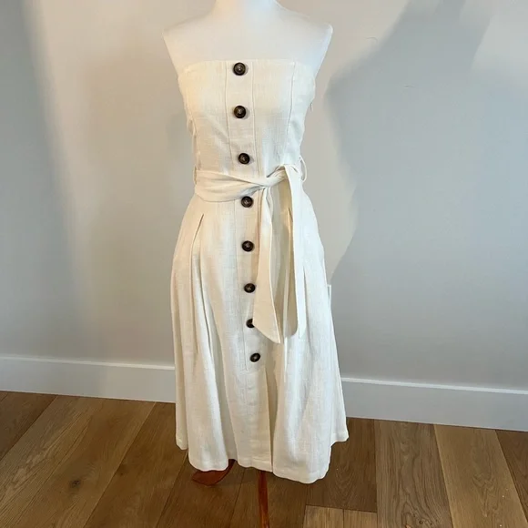 Boston Proper Belted Button Strapless Linen Dress - Picture 2 of 8